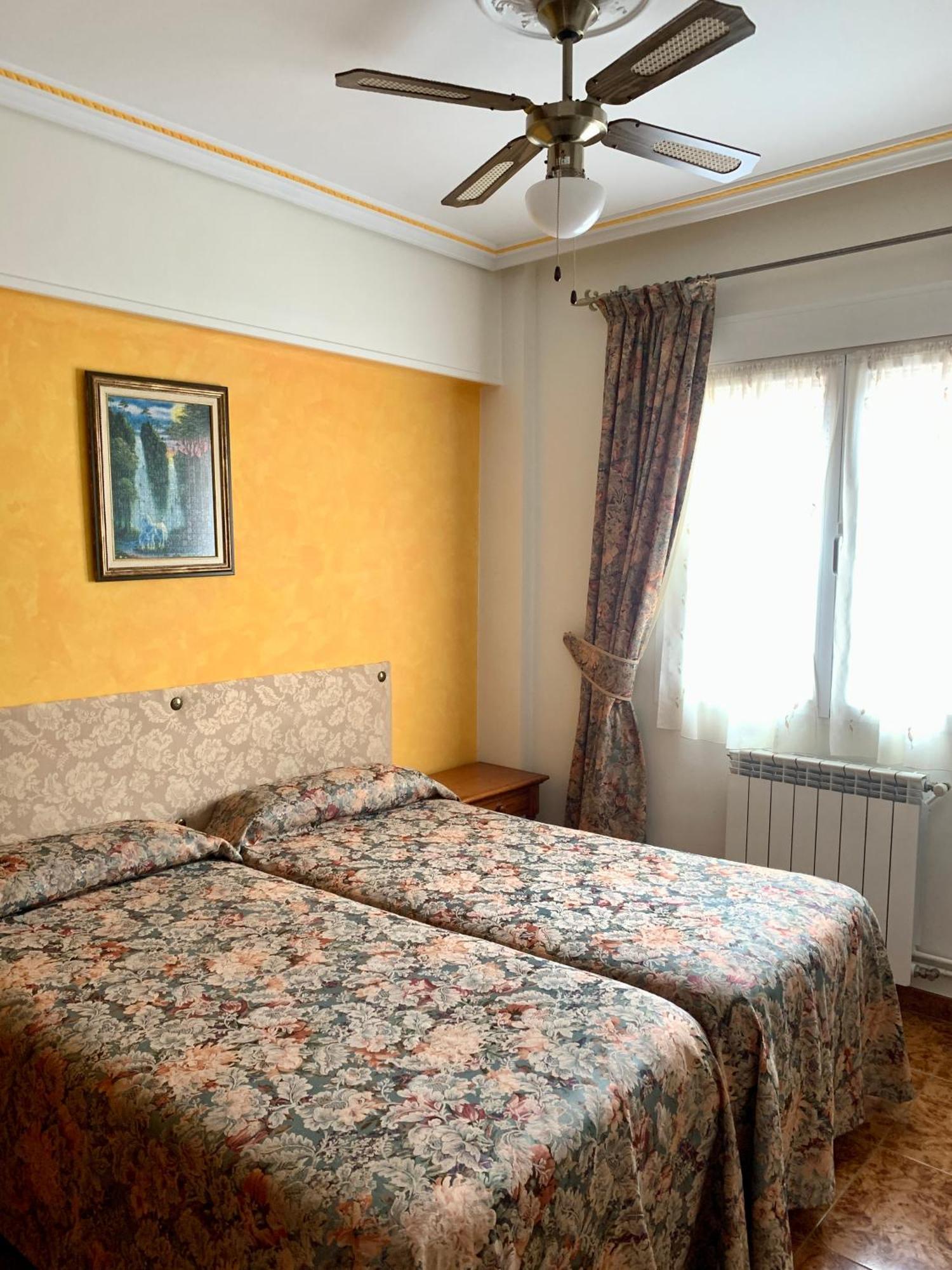 Апартаменти Piso Centrico En Ірун Екстер'єр фото